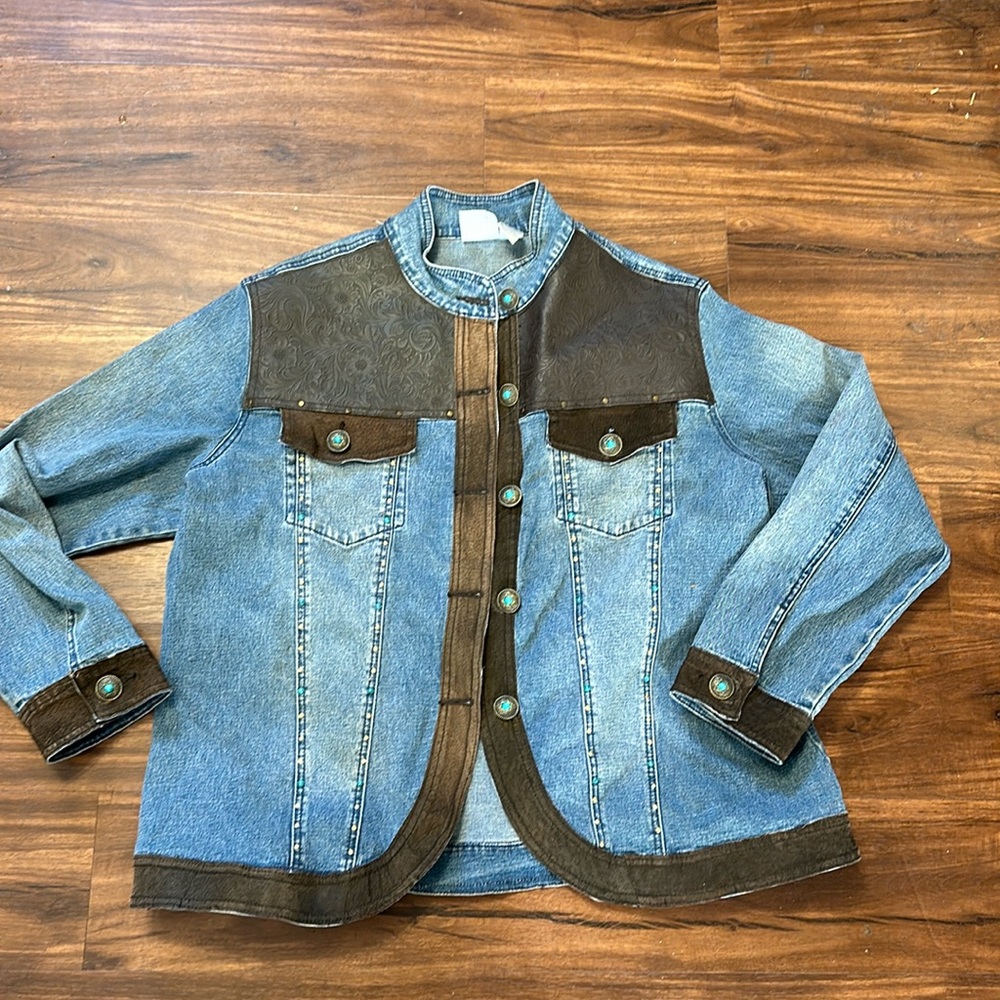 DG2 Diane Gilman denim jeans jacket embossed suede leather turquoise buttons